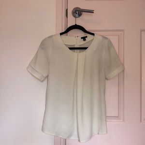 Ann Taylor white top. Size XS